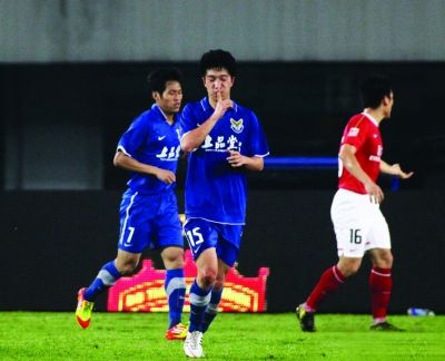 与经纪人