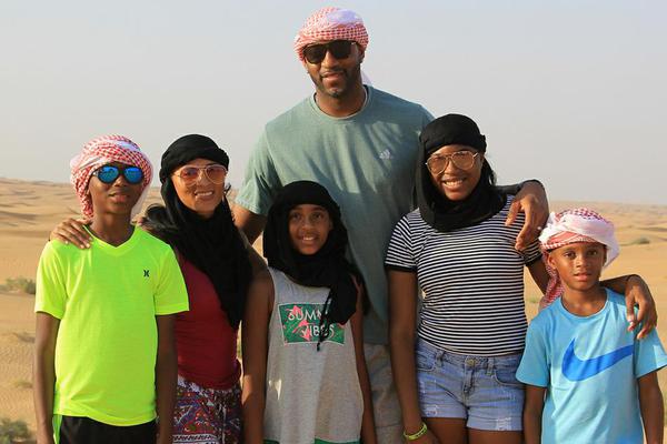 德甲战报：布兰特破门，拜尔失单刀后建功，多特2-0门兴（德甲：布兰特先开纪录，拜尔先失单刀后破门，多特2-0胜门兴）