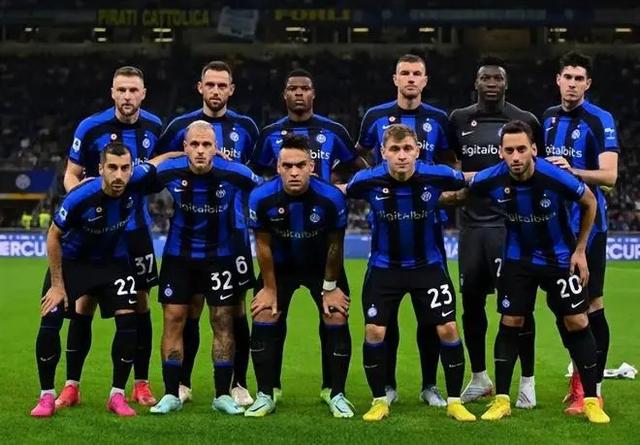 姆巴佩今年已为皇马打入58球，距离C罗创造的队史纪录还差1球（姆巴佩年内为皇马已进58球，距离C罗队史纪录仅差1球）