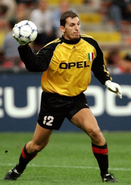 齐沃：作为意甲球队，国米两进欧冠决赛无论如何都配得上称赞（齐沃：国米两度闯入欧冠决赛，身为意甲球队当得起称赞）