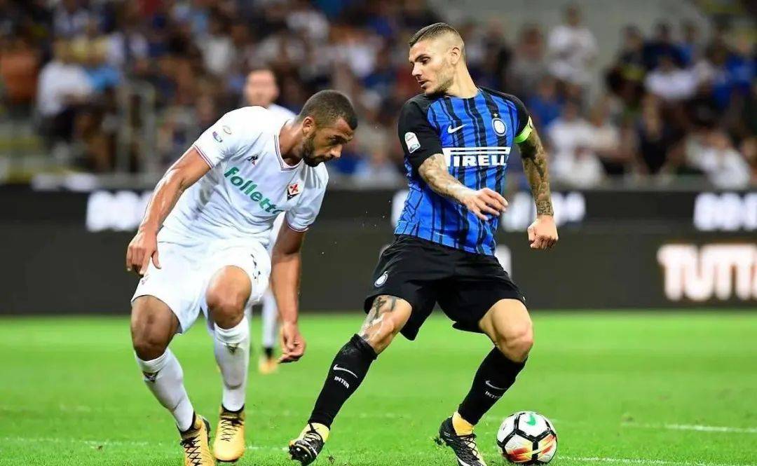 TA：因现代足球重视边路与攻防转换，菱形中场阵型已几乎绝迹